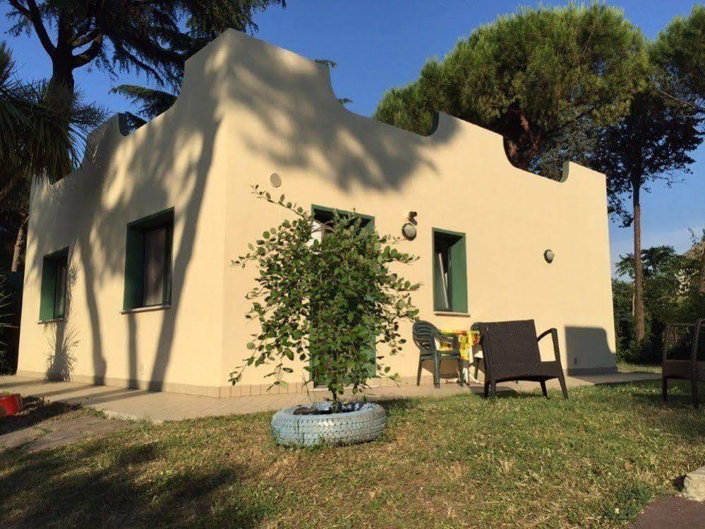 Villaggio Mithos Misano Adriatico Εξωτερικό φωτογραφία