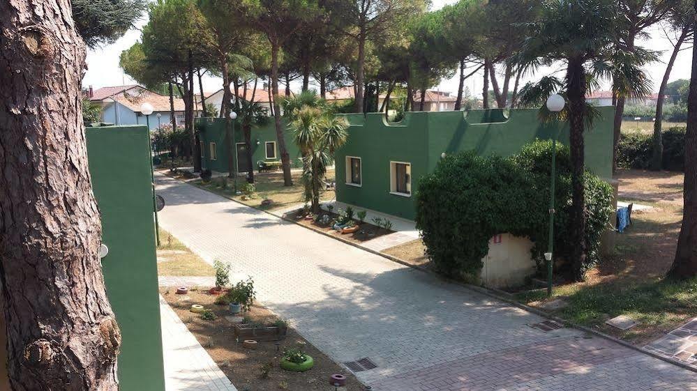 Villaggio Mithos Misano Adriatico Εξωτερικό φωτογραφία